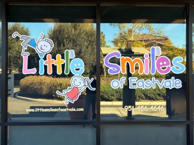 Window & Wall Graphics Photo